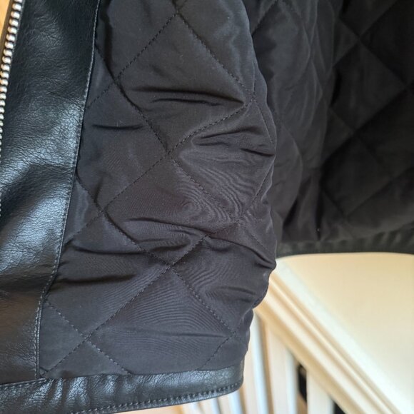 Brand New Men's Abercrombie Cropped Leather Jacket (Small) - Picture 3 of 3